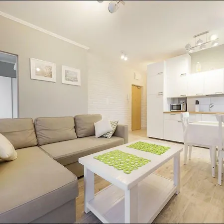 P&o Serviced Wilenska Station Apartman